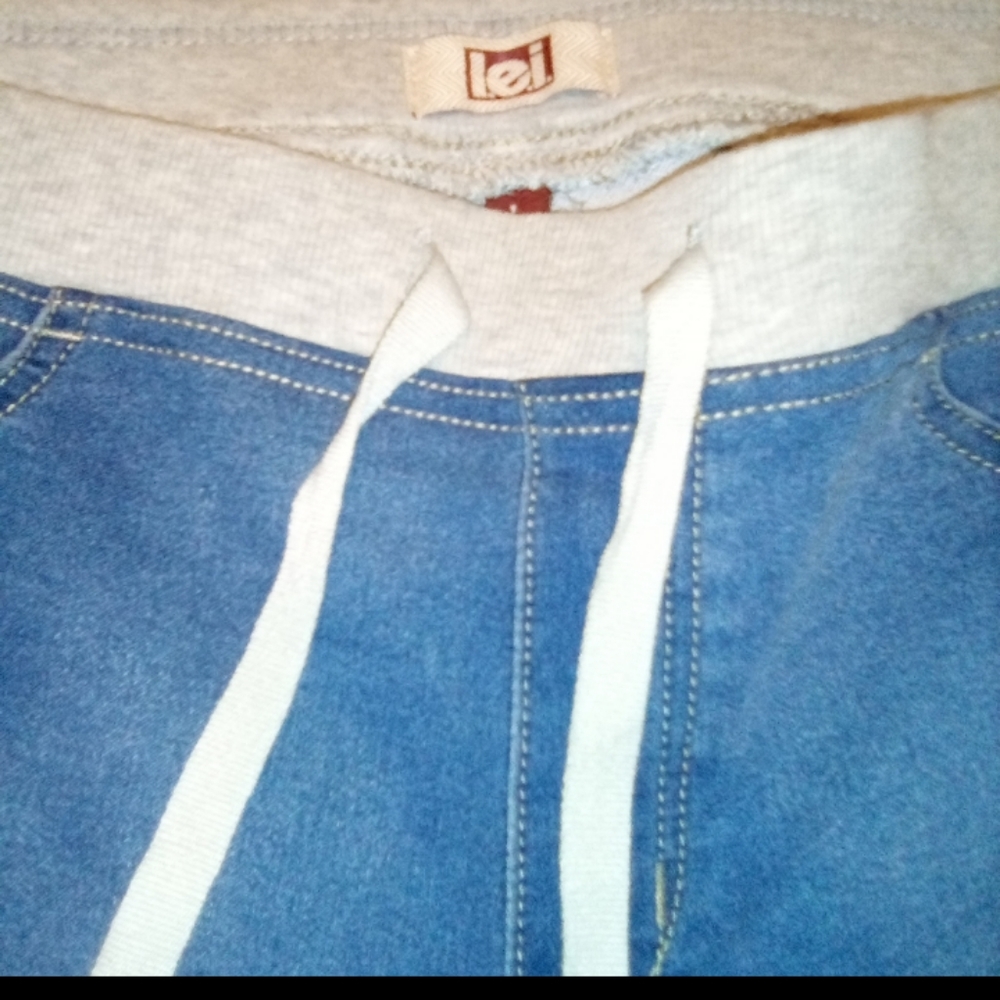 Size large jegging